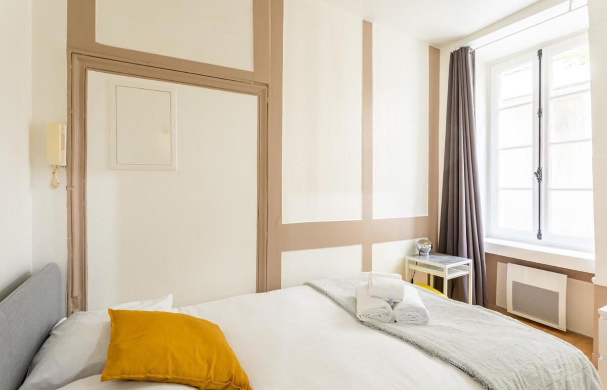 Apartamento Le Leperdit - Bel De Charme Refait à Neuf En Hypercentre Rennes